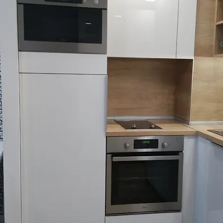 Apartment Select *
